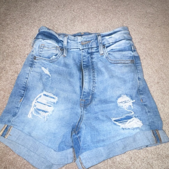 Aeropostale Light Blue Distressed Jean Shorts - Picture 1 of 4